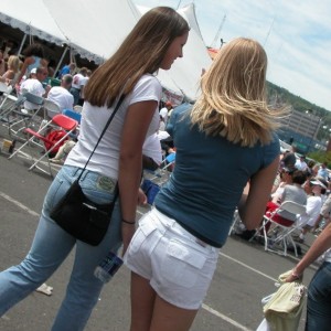 Candid pictures of hot teens at the county fair